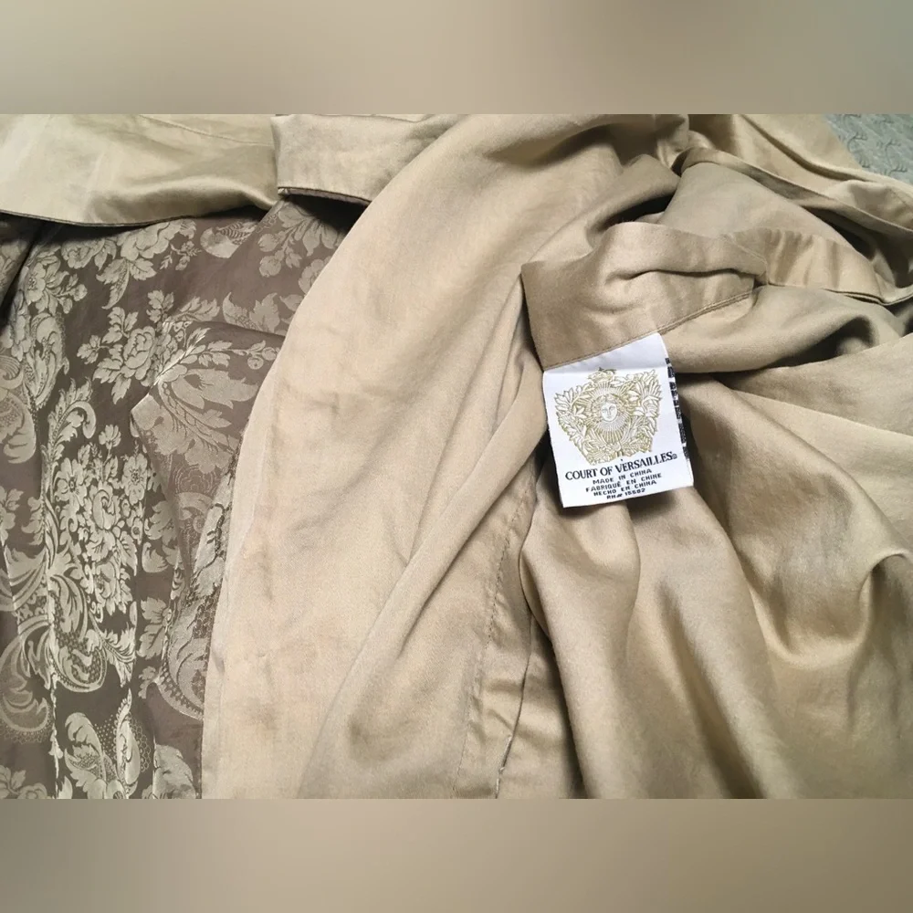Court of Versailles luxury damask silk cotton blend duvet cover